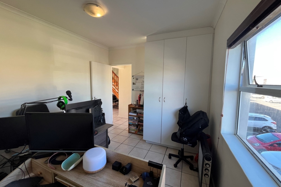 2 Bedroom Property for Sale in Sonstraal Heights Western Cape